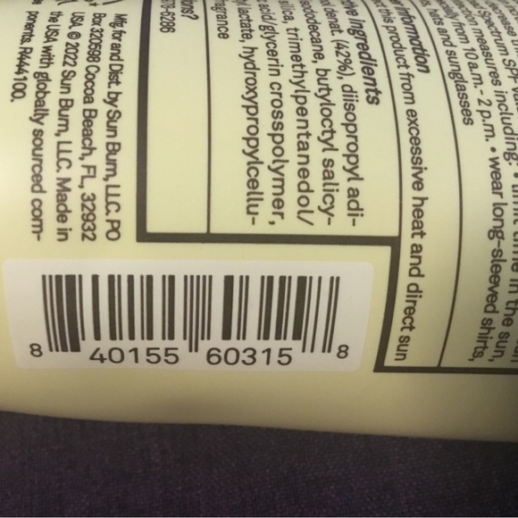 NEW SUN BUM KIDS CLEAR SUNSCREEN LOTION, SPF 50, 6 oz EXP 10/2024 - Picture 2 of 5